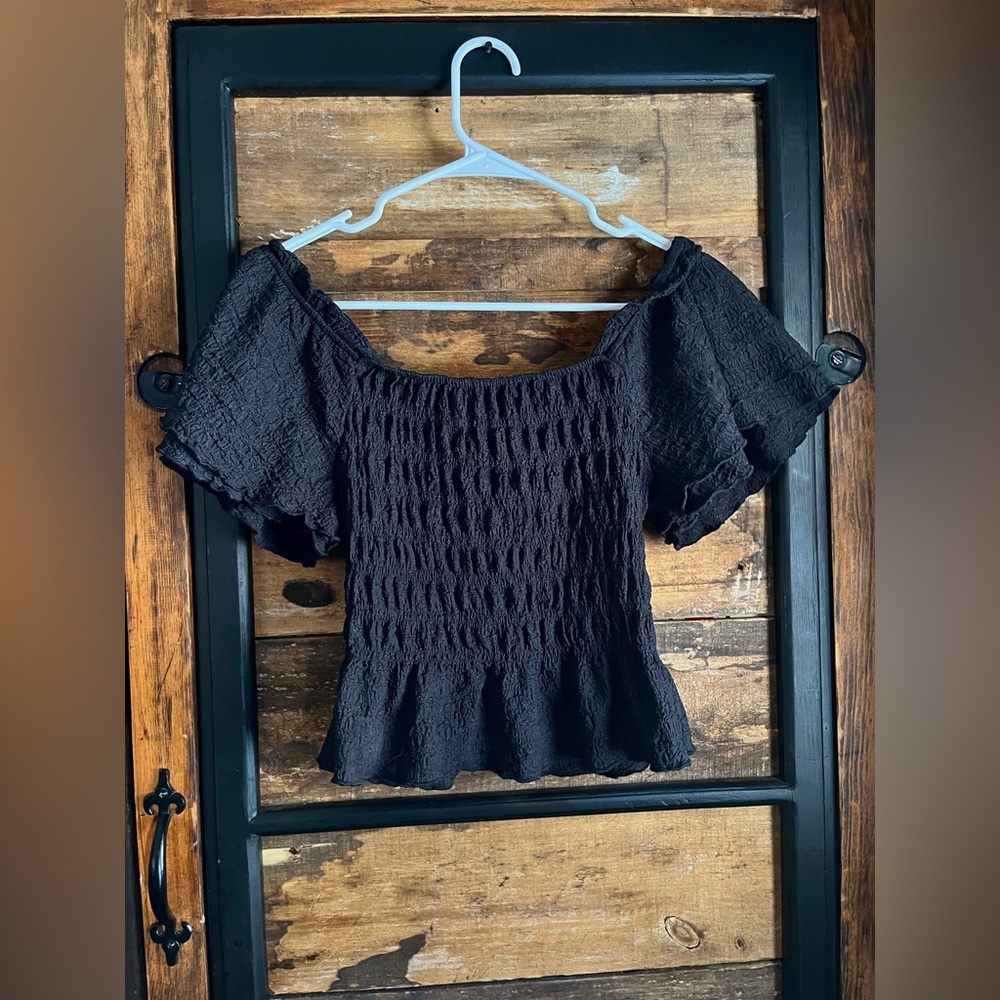 Celebrity Pink Black Textured Off-Shoulder Blouse - Picture 1 of 4